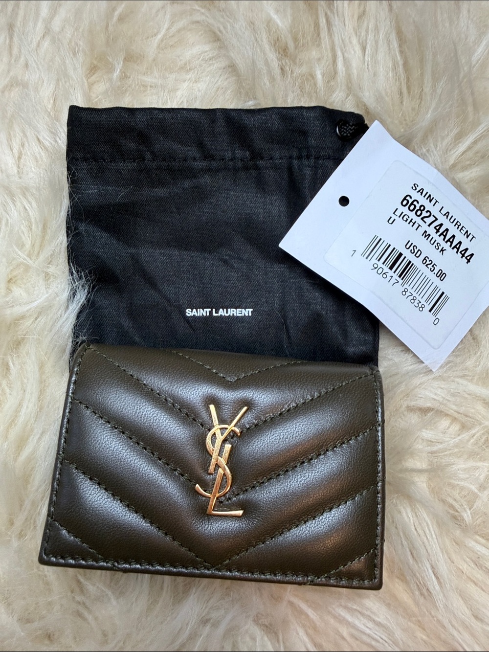 Saint Laurent Tiny Matelasse Origami Trifold Wallet in Light Musk - Picture 3 of 16